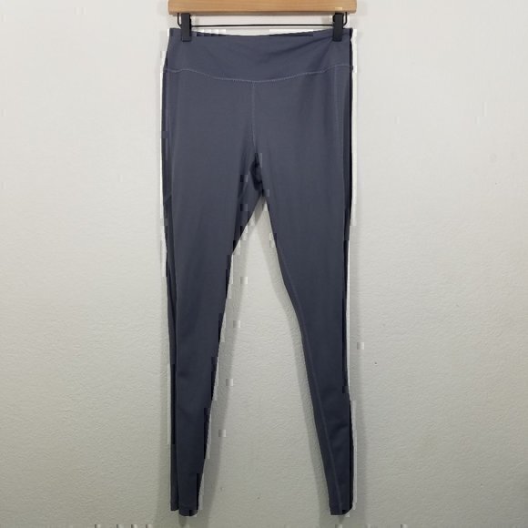 Victoria's Secret Sport Mesh Legging Size M - Picture 1 of 7